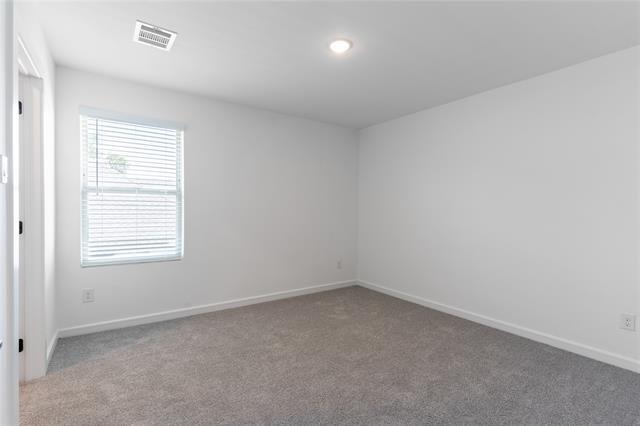 Building Photo - 2212 Cedar Bluff Ln