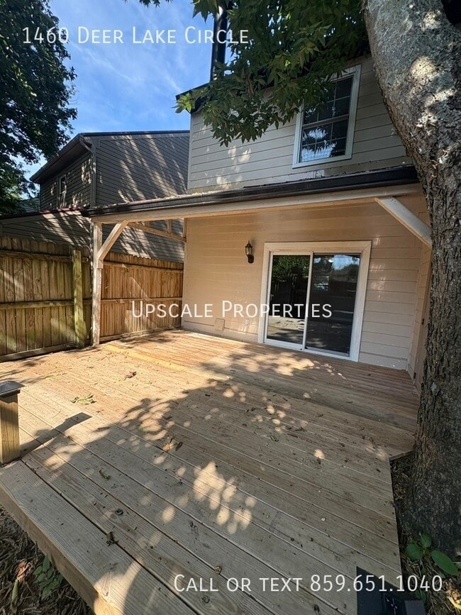 Building Photo - 1460 Deer Lake Cir