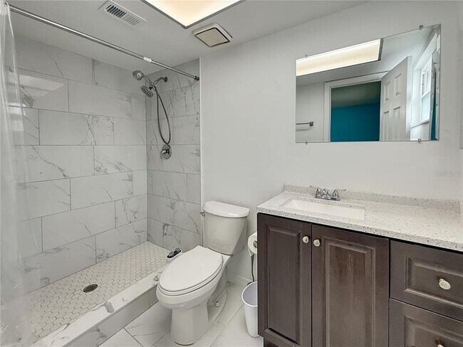 Building Photo - 7308 Wethersfield Dr