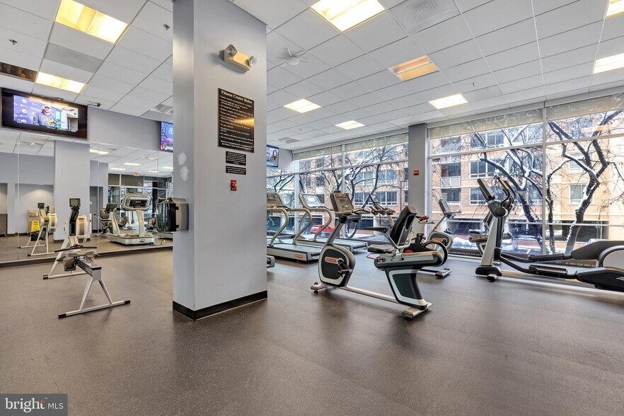 Cardio Room - 800 4th St SW
