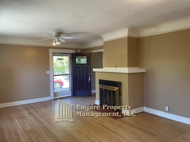 Building Photo - 1764 W 9th Pl