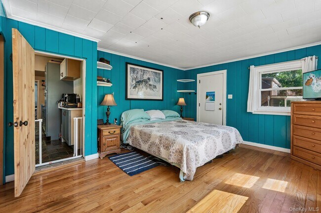 Building Photo - 59 Deer Trail S