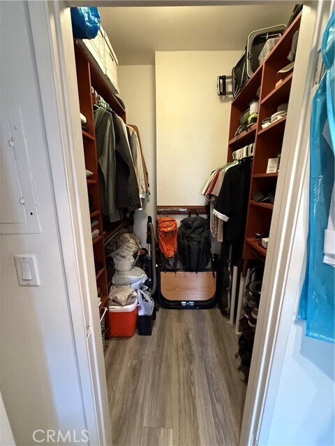 Building Photo - 14144 Dickens St