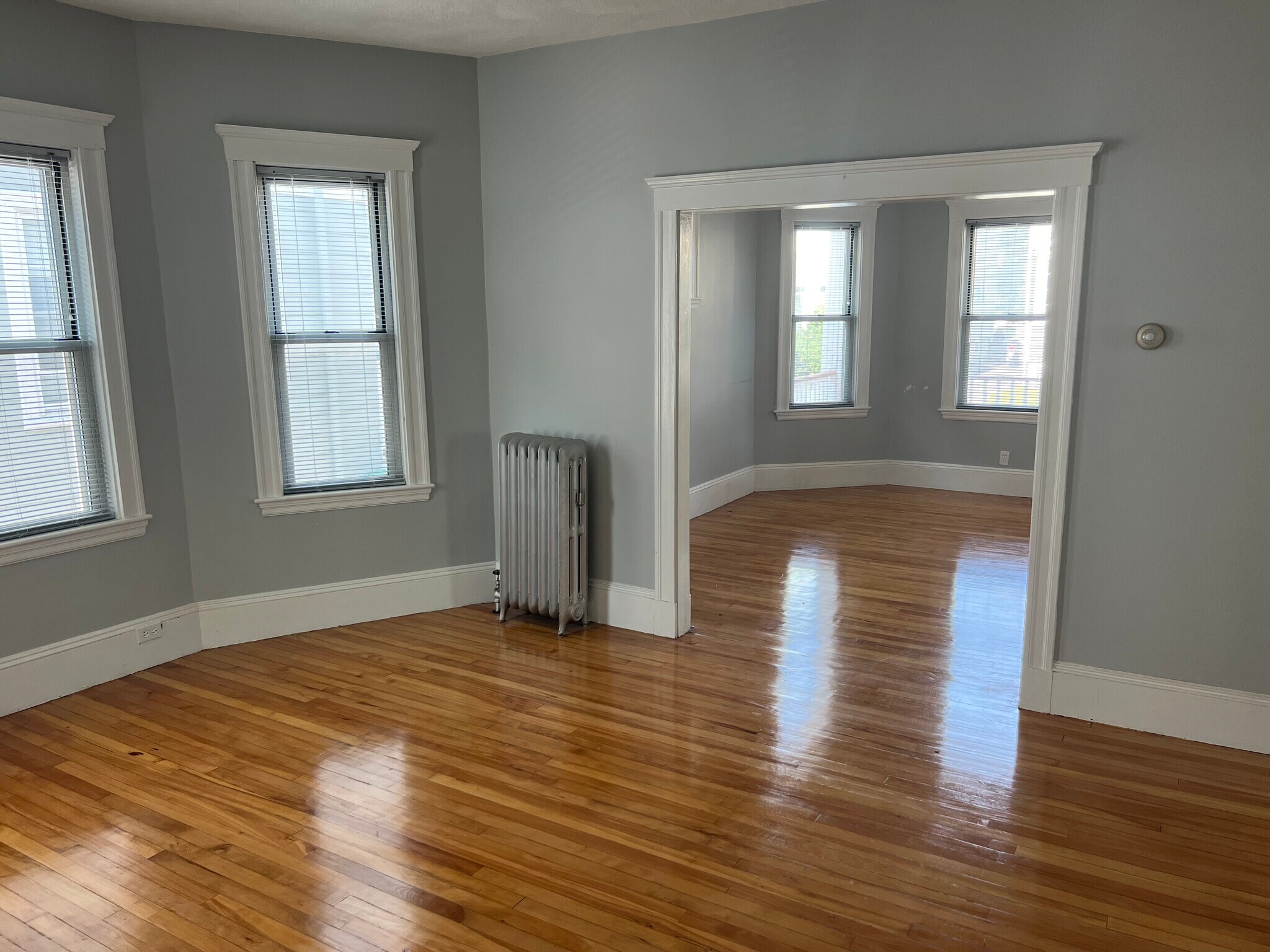 Building Photo - 48 Bowdoin St