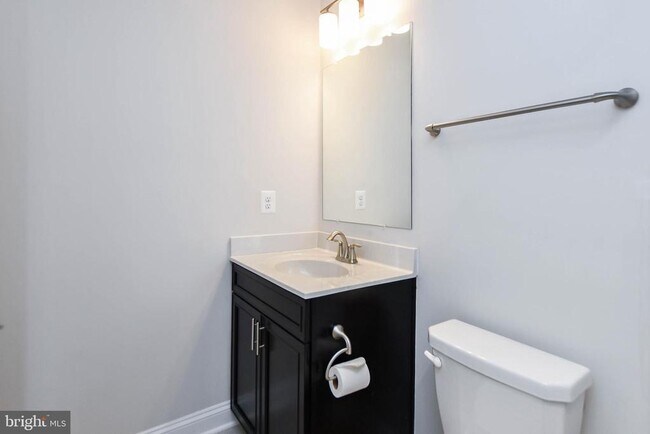 Building Photo - 7102 Druce Way