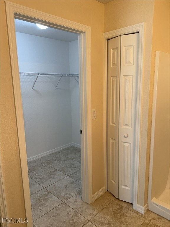 Building Photo - 2119 NE 6th Pl