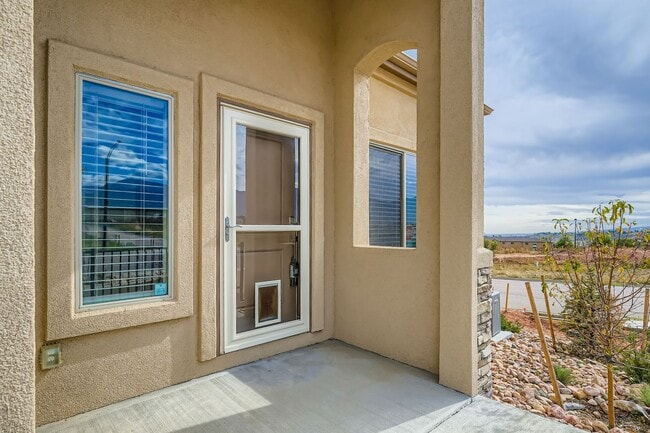 Building Photo - 791 Little Bear Grove