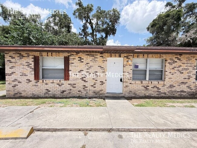 Building Photo - 2055 NW 43rd-1