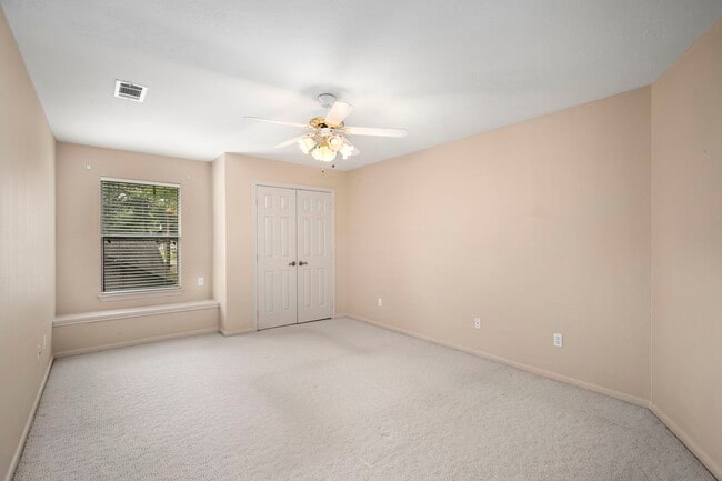 Building Photo - 14151 Buckingham Ln