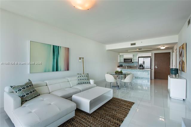 Building Photo - 888 Biscayne Blvd