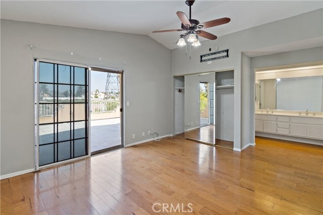 Building Photo - 2858 Laureltree Dr