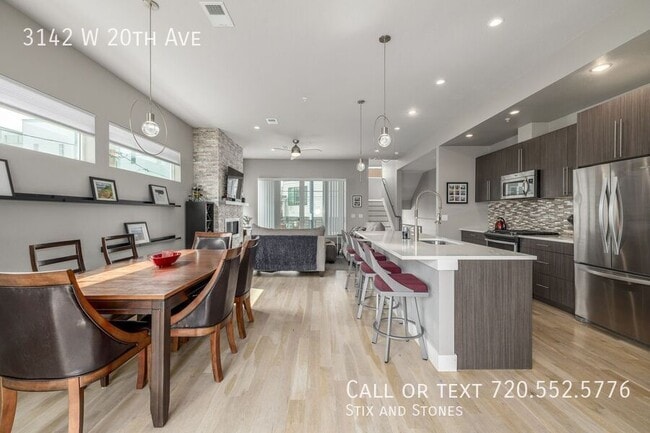 Building Photo - 3142 W 20th Ave