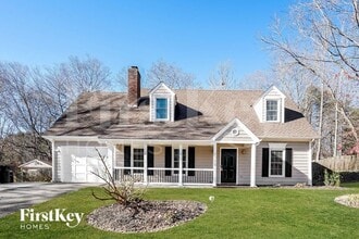 Building Photo - 6700 River Hills Dr