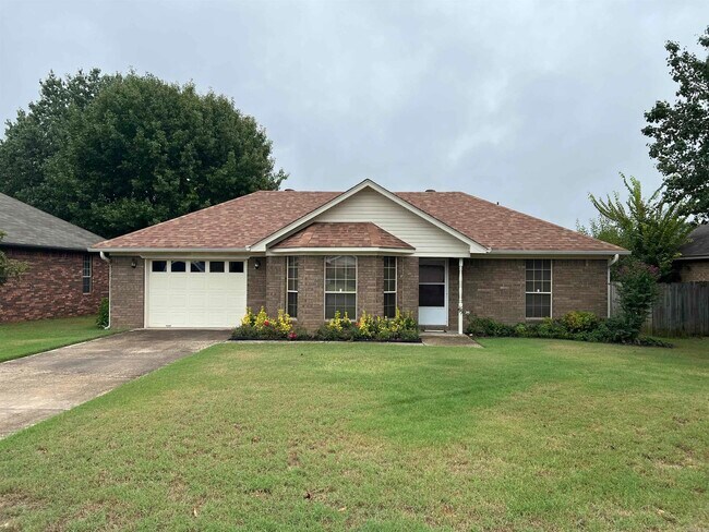 Primary Photo - 2330 Remington Rd