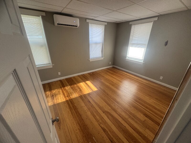 Building Photo - 30 Metacomet Ave