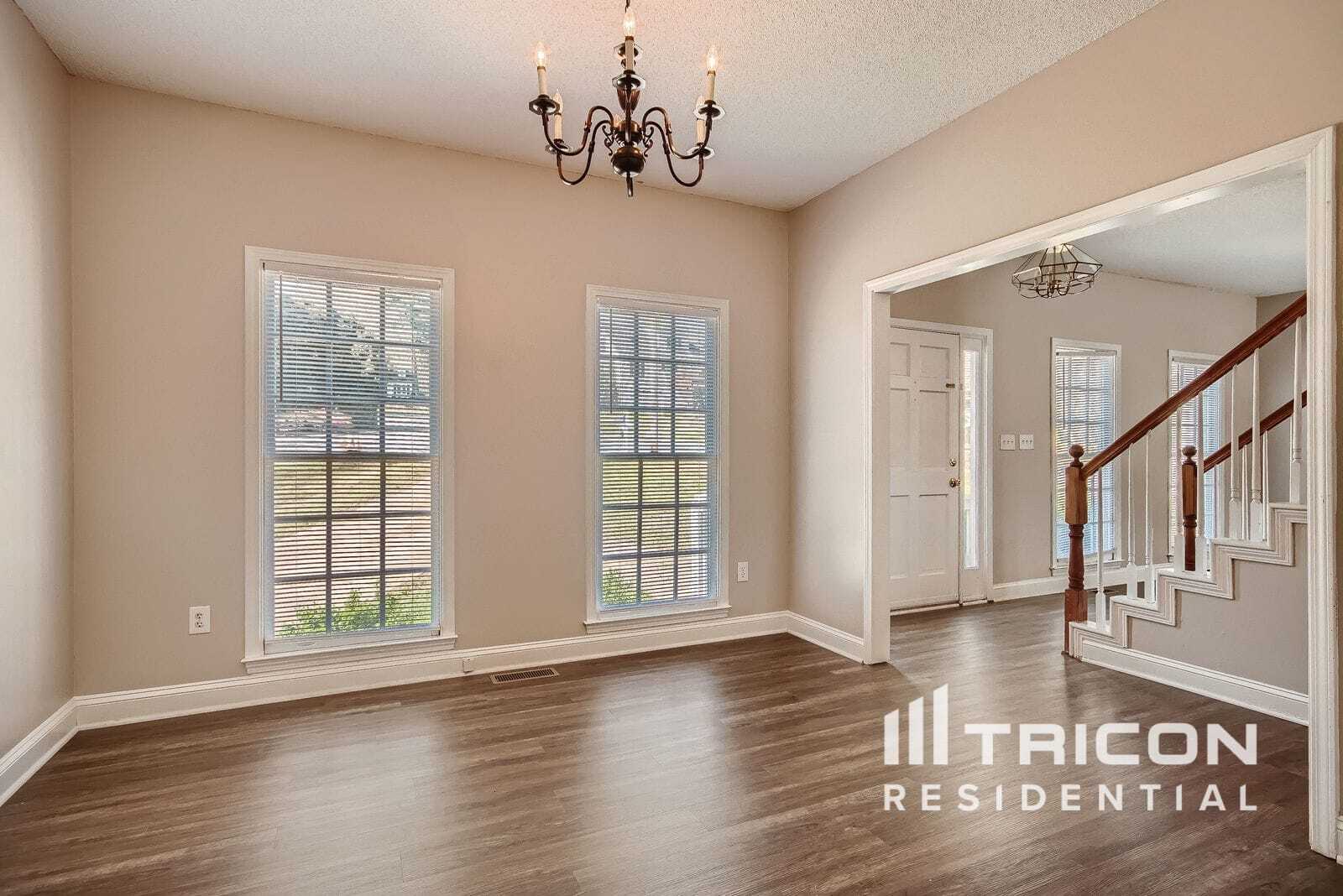Building Photo - 714 Meridian Ct SW