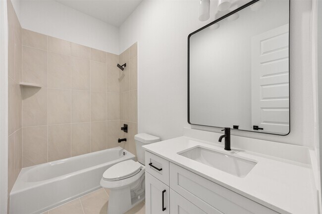 Building Photo - 615 Lettie St