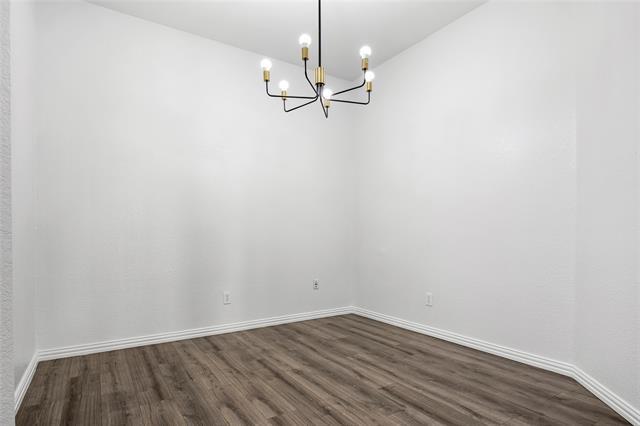 Building Photo - 2000 Webb Dr