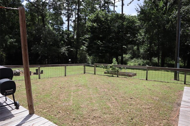 Building Photo - 153 Woodway Dr