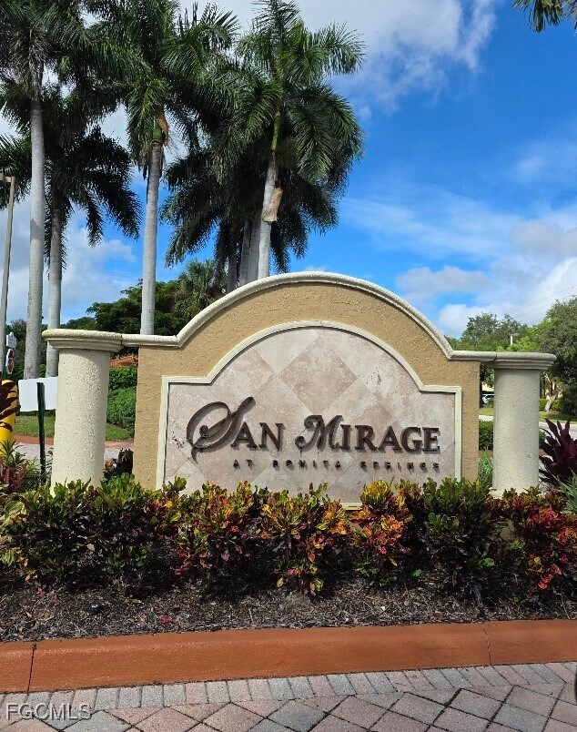 Building Photo - 8870 Colonnades Ct W