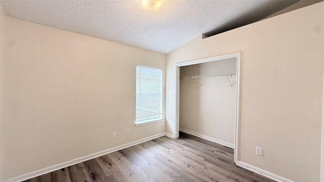 Building Photo - 4626 Callery Creek Dr