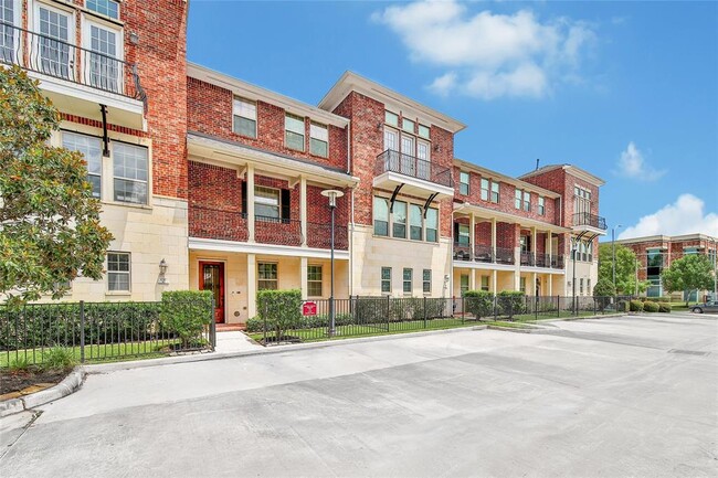 Building Photo - 1707 Dominica Dr
