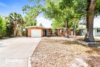 Building Photo - 6178 39th Ave N