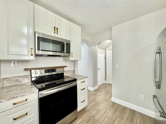 Building Photo - 13014 Fennway Ridge Dr