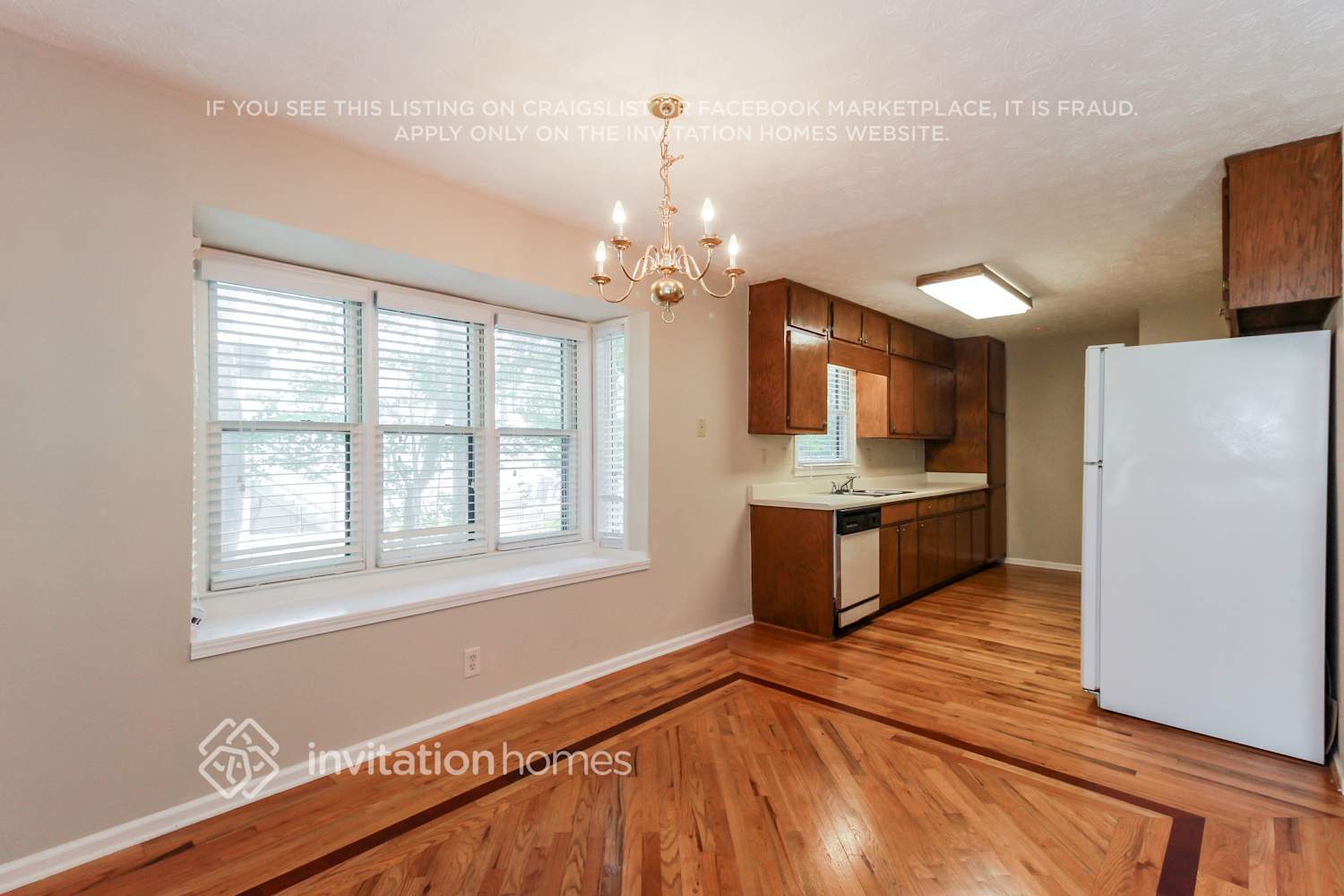 Building Photo - 1130 Guernsey Dr