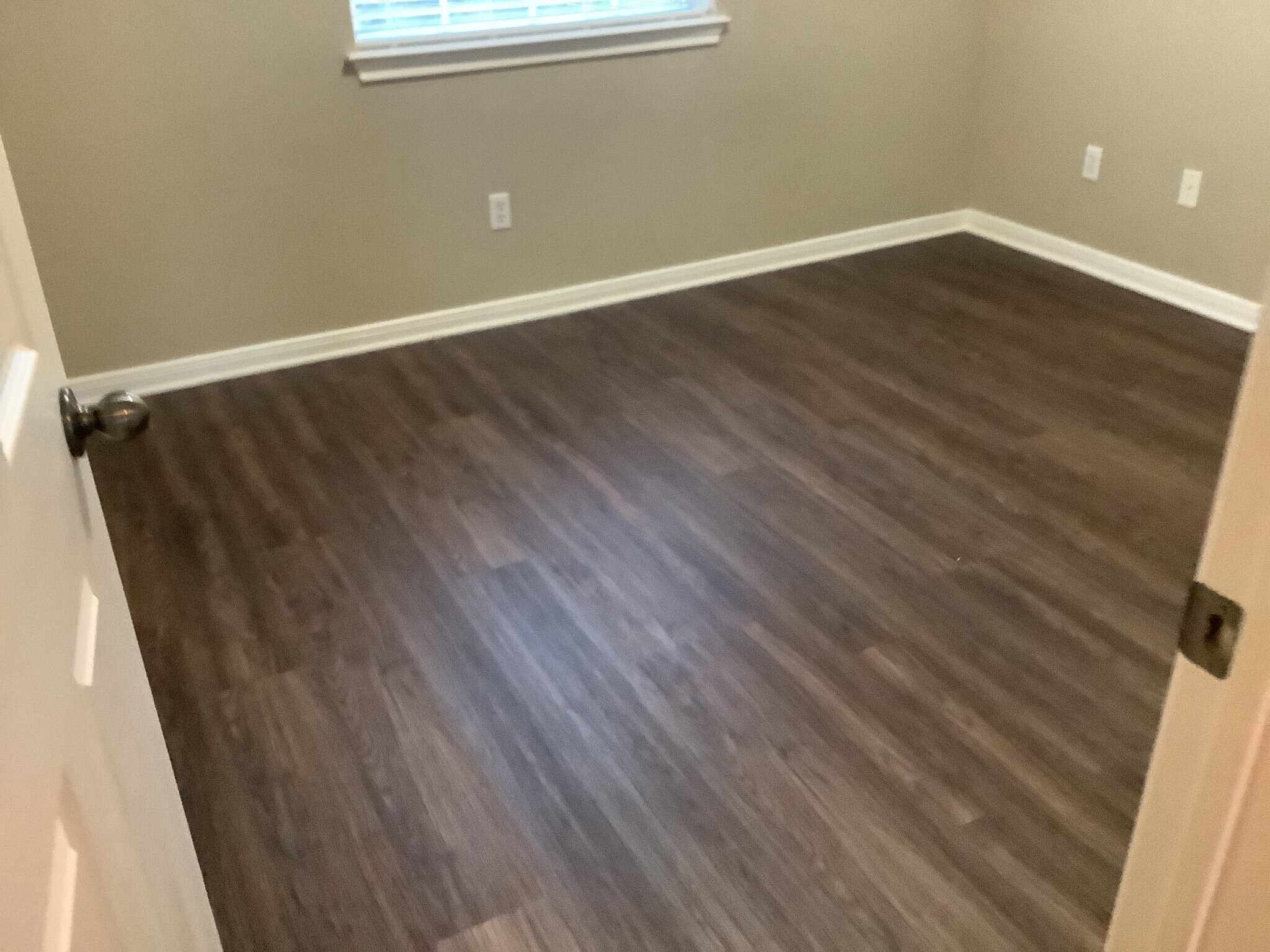 Building Photo - 3800 Veiled Falls Dr