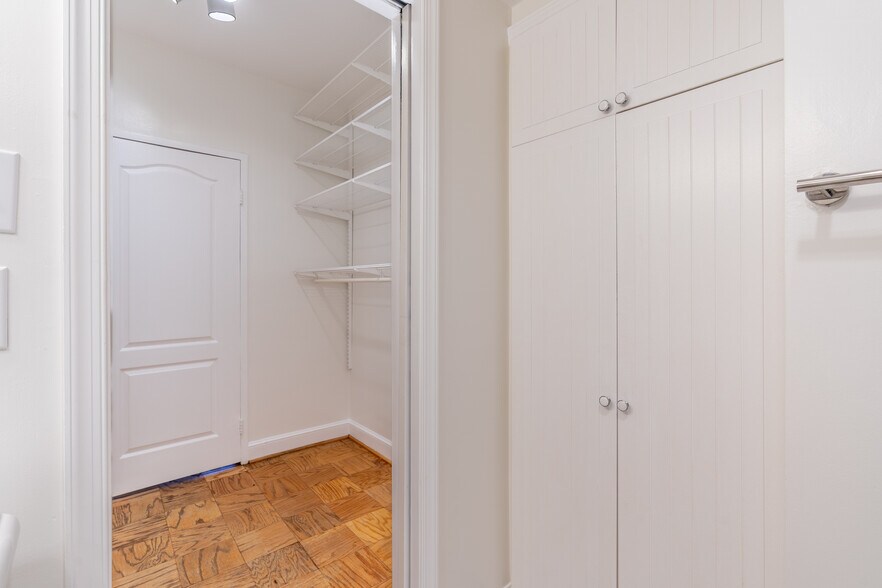 Building Photo - 2755 Ordway St NW