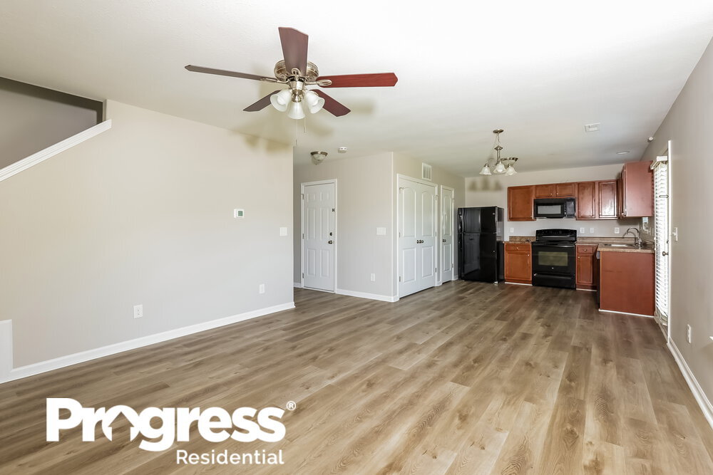 Building Photo - 2728 Maybrook Crossing Dr