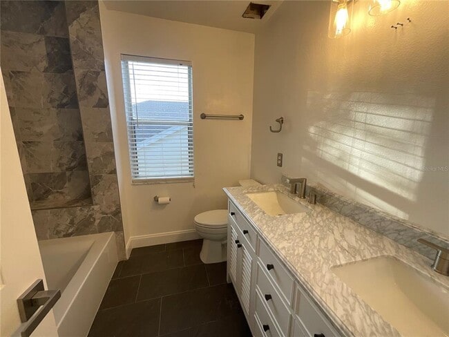 Building Photo - 13668 Crystal River Dr
