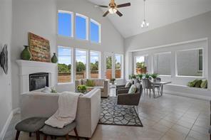 Building Photo - 5401 Snowberry Dr