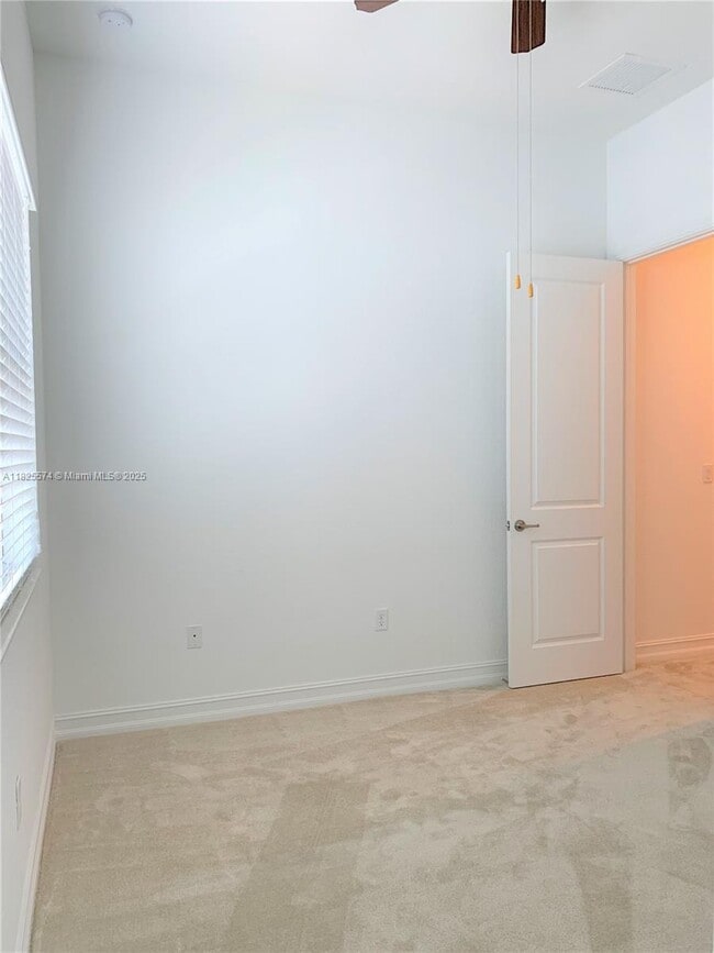 Building Photo - 11717 SW 13th Ct