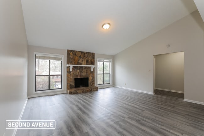 Building Photo - 3524 Sheree Trail