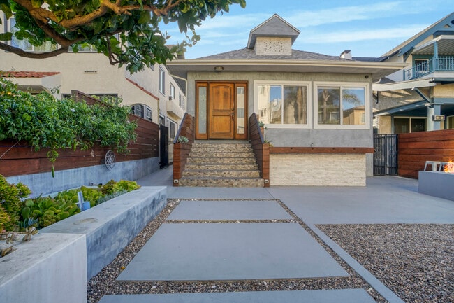 Building Photo - 38 Sunset Ave