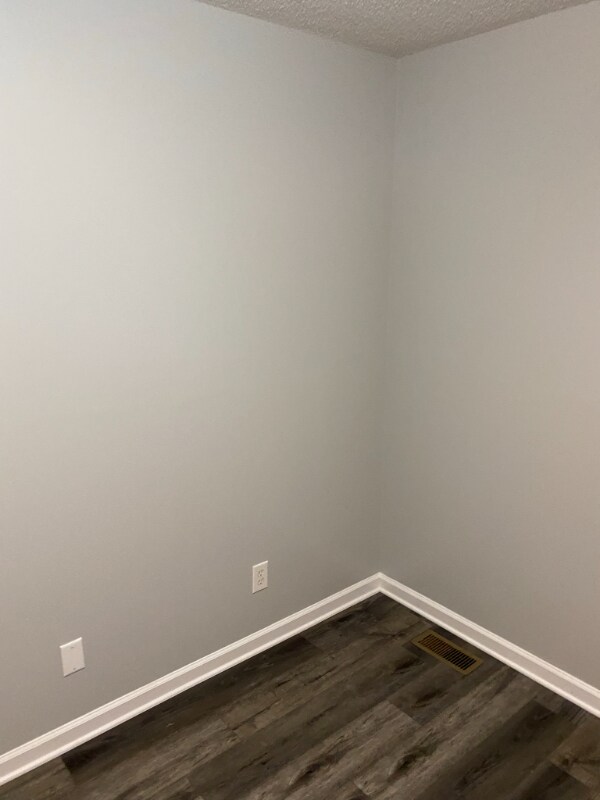 Building Photo - 1510 Brenner Ave