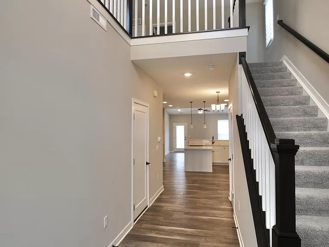 Building Photo - Charming 4 beds 3 baths in Powell!