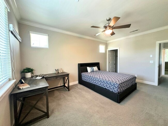 Building Photo - 4578 Blue Oak Pl