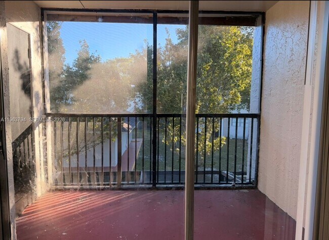 Building Photo - 4535 Treehouse Ln