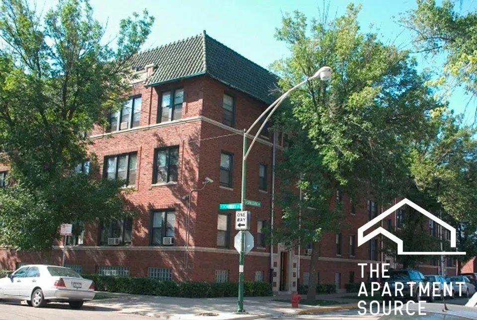 Building Photo - 2714 N Spaulding Ave