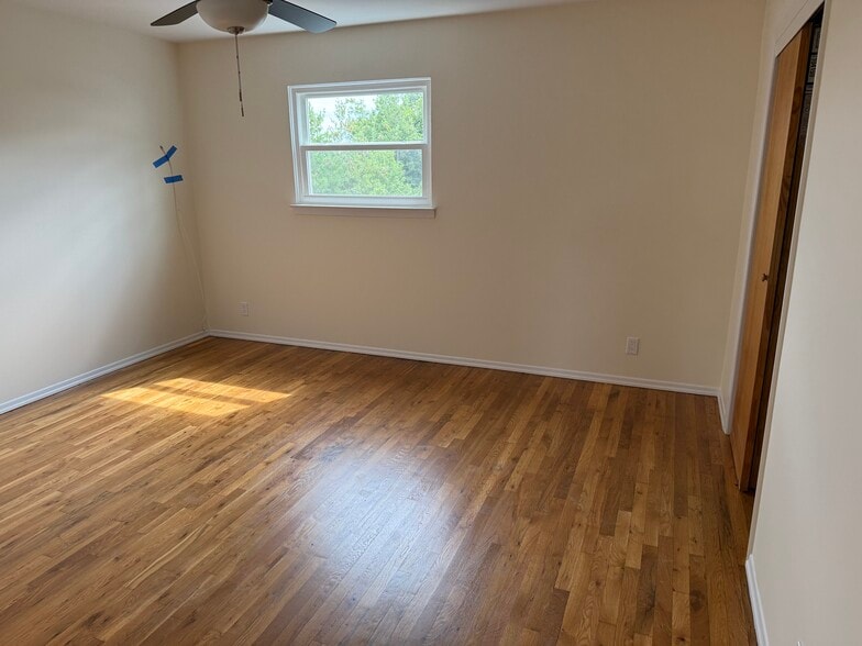 Building Photo - 83 Elissa Ln