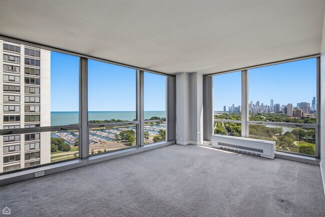 Building Photo - 330 W Diversey Pkwy