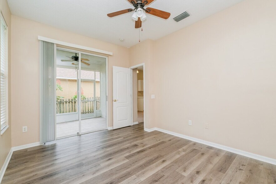 Building Photo - 25402 7 Rivers Cir