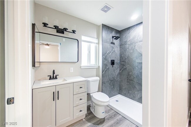 Building Photo - 517 Crony Ave