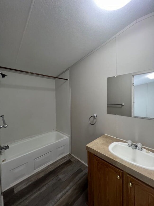 Building Photo - Don't Wait, Call Today