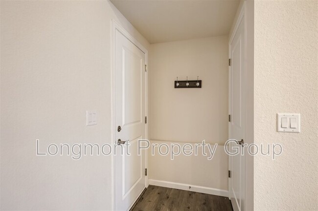 Building Photo - 679 Stonebridge Dr