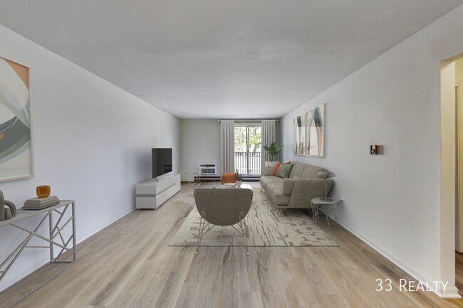 Building Photo - 9807 Karlov Ave