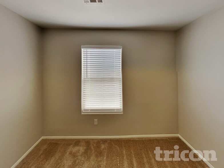 Building Photo - 9804 Gold Pan Ct